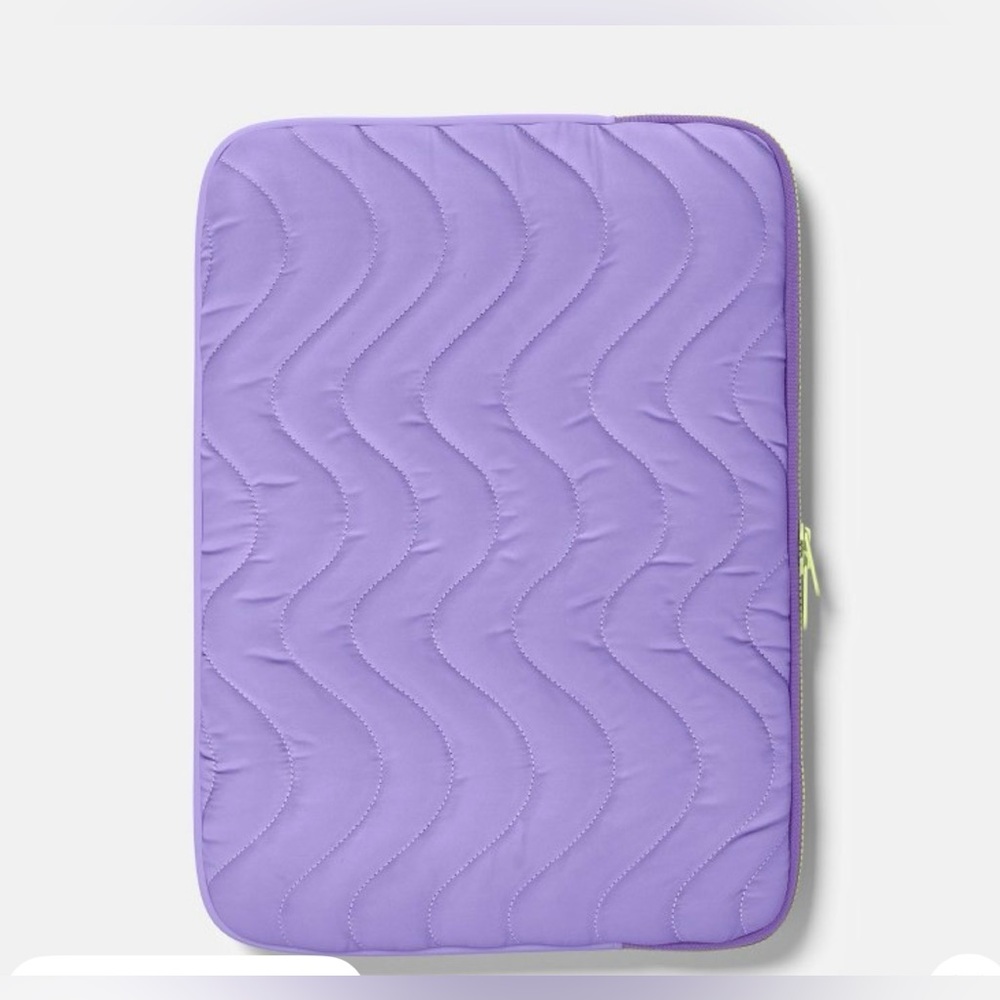 Heyday Purple Wave Pattern Laptop Sleeve/Tablet up to 14inch